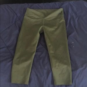 Fabletics crop pants